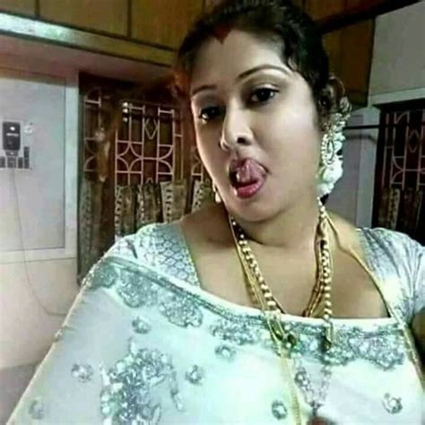 Tamil aunty hot pussy sucking